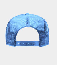 Load image into Gallery viewer, Voyäg Trucker Hat
